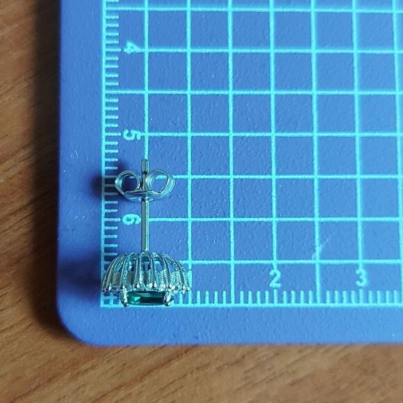 0.8 Carat Emerald Sterling Silver Diana Stud Earrings - Picture 6 of 6